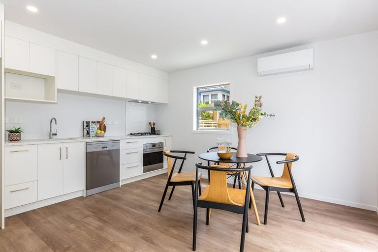 Photo of property in 1/12 Mana Avenue, Titahi Bay, Porirua, 5022