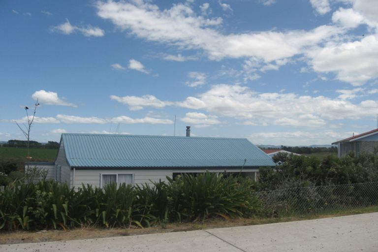 Photo of property in 190 Pukehina Parade, Pukehina, Te Puke, 3189