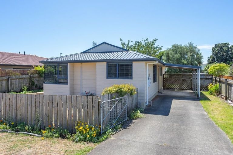 Photo of property in 35a Donovan Road, Paraparaumu Beach, Paraparaumu, 5032