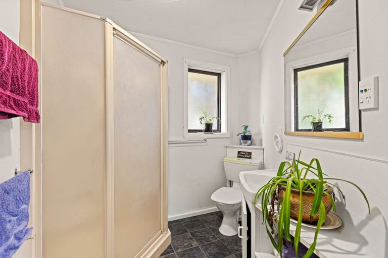 Photo of property in 9 Hannah Place, Redwood, Christchurch, 8051