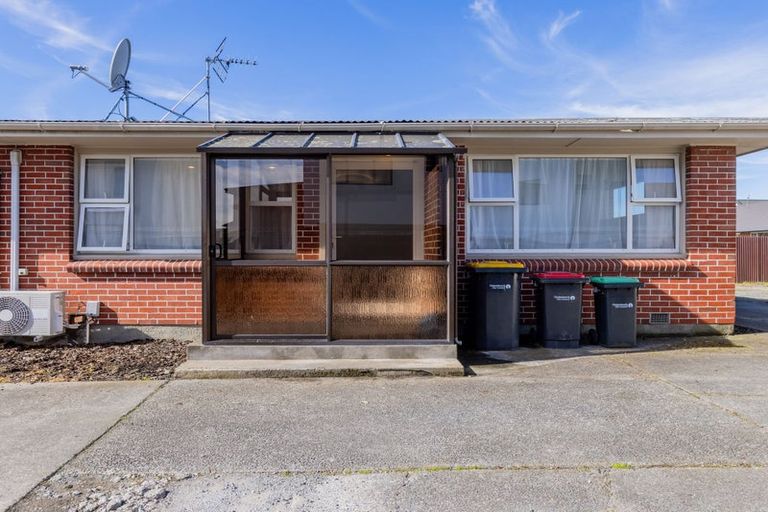 Photo of property in 3/45 Peverel Street, Riccarton, Christchurch, 8041