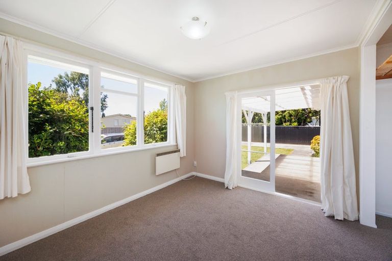 Photo of property in 6 London Terrace, Awapuni, Palmerston North, 4412