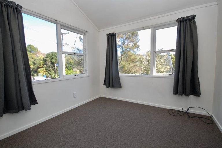 Photo of property in 1/101 Balmain Road, Birkenhead, Auckland, 0626