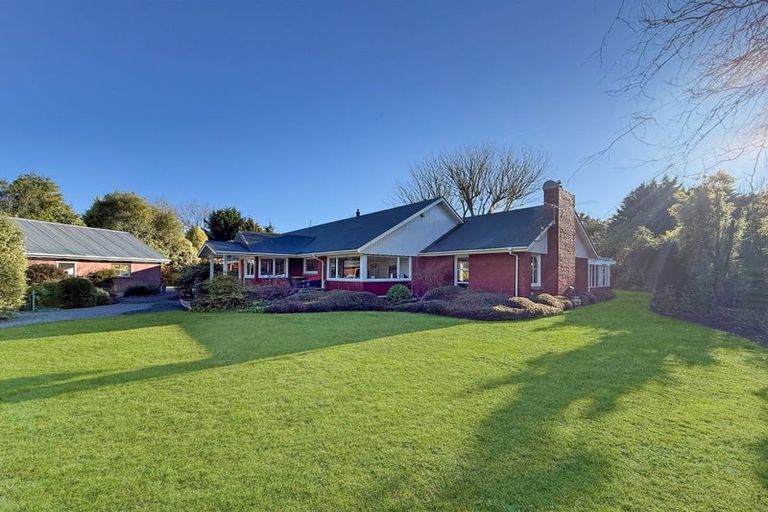 Photo of property in 336 Hasketts Road, Yaldhurst, Christchurch, 7678