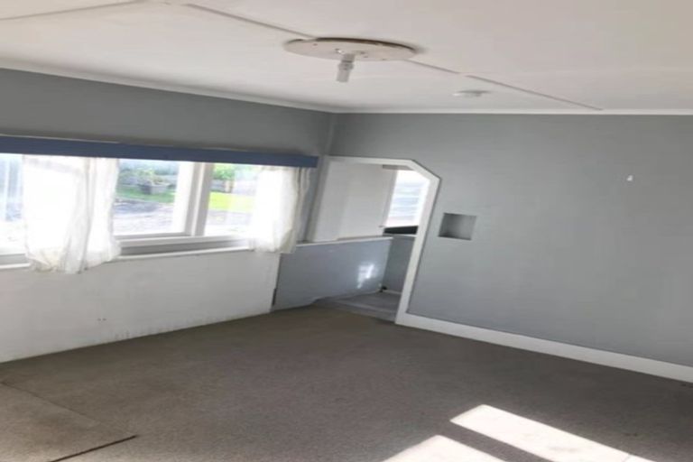 Photo of property in 6 Brighton Terrace, Murrays Bay, Auckland, 0630