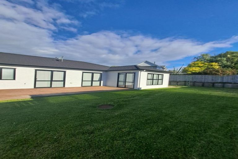 Photo of property in 18a Tuakau Road, Pukekohe, 2120