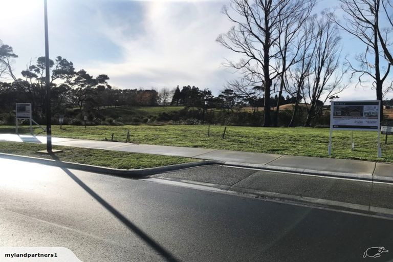 Photo of property in 39 Kano Way, Hobsonville, Auckland, 0616