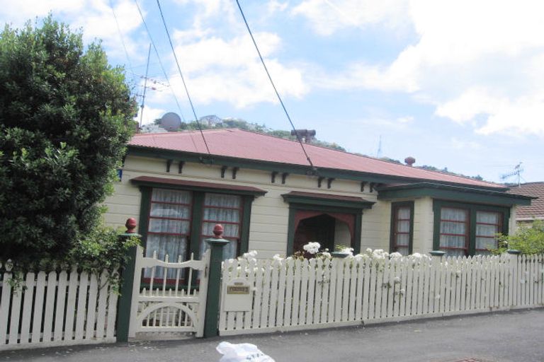 Photo of property in 106 Waipapa Road, Hataitai, Wellington, 6021