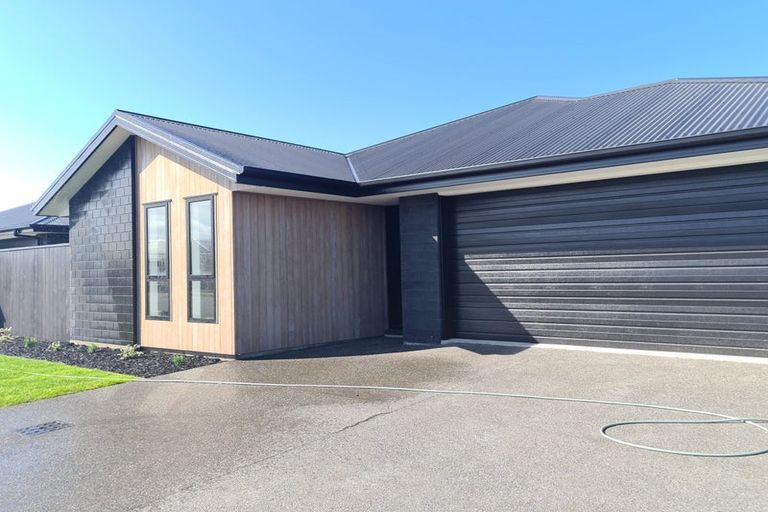 Photo of property in 21 Sandhill Drive, Rolleston, 7615