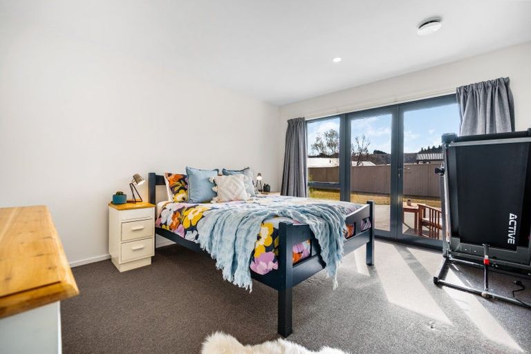 Photo of property in 6 Farrier Court, Cromwell, 9310