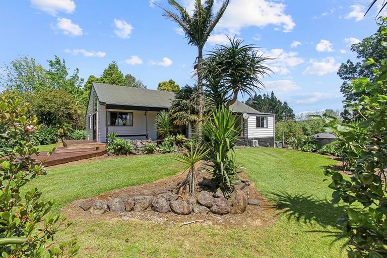 Photo of property in 1304 Glenbrook Road, Glenbrook, Waiuku, 2681