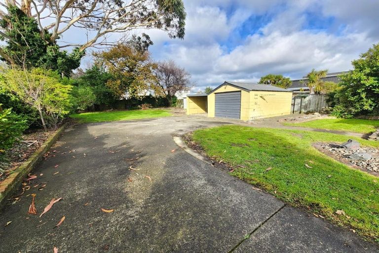 Photo of property in 954 Tremaine Avenue, Roslyn, Palmerston North, 4414
