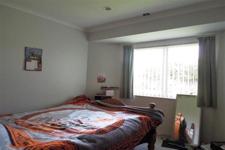 Photo of property in 72 Milson Drive, Papakura, 2110