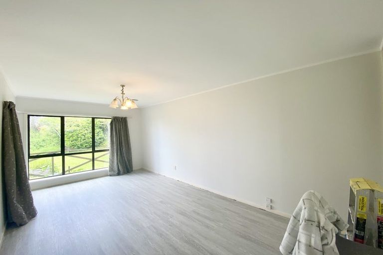 Photo of property in 40 Kewa Road, Albany Heights, Auckland, 0632