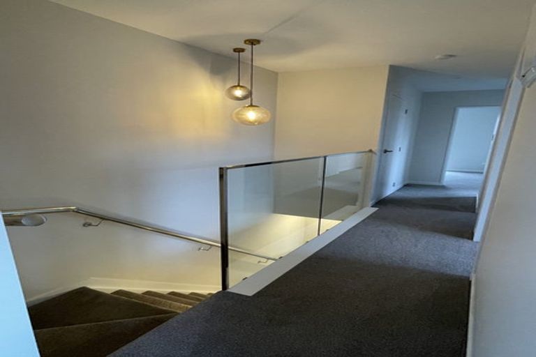 Photo of property in 17 Goldwater Drive, Silverdale, 0932