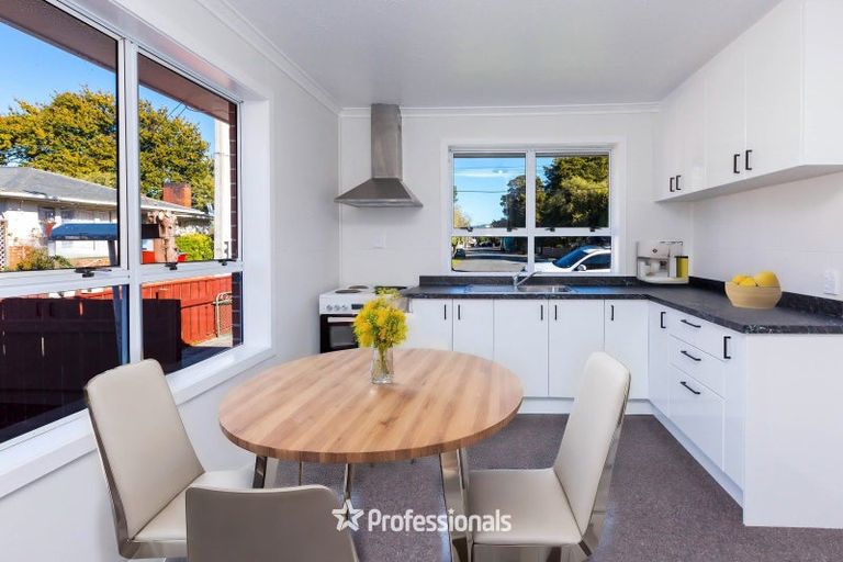 Photo of property in 1/13 Benzie Avenue, Wallaceville, Upper Hutt, 5018