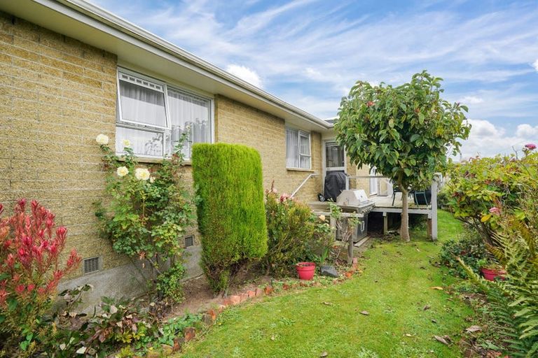 Photo of property in 56 Severn Street, Clifton, Invercargill, 9812