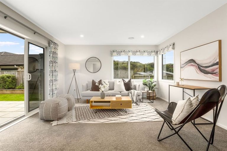 Photo of property in 7 Leadline Place, Whitby, Porirua, 5024