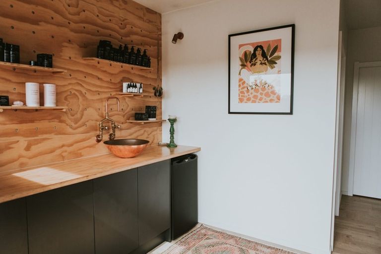 Photo of property in 1001 State Highway 2, Eskdale, Napier, 4182