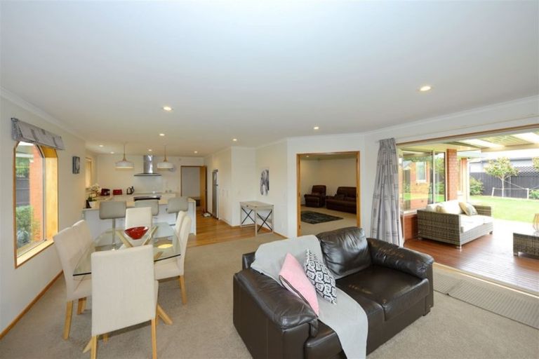 Photo of property in 107 Kotuku Crescent, Woolston, Christchurch, 8023