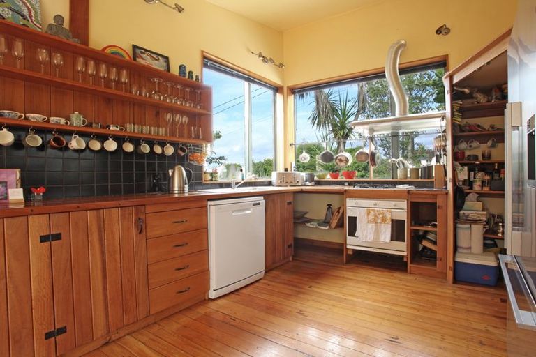 Photo of property in 494b Wainui Road, Raglan, 3297