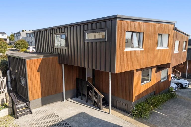 Photo of property in 21b Chippendale Crescent, Birkdale, Auckland, 0626