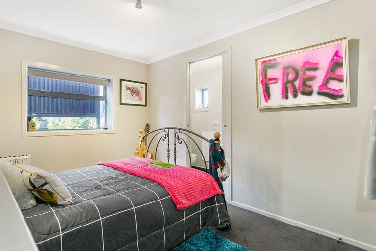 Photo of property in 66 Wordsworth Street, Leamington, Cambridge, 3432