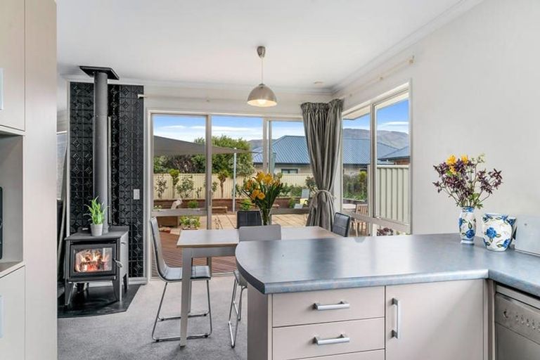 Photo of property in 7 Matthews Crescent, Cromwell, 9310