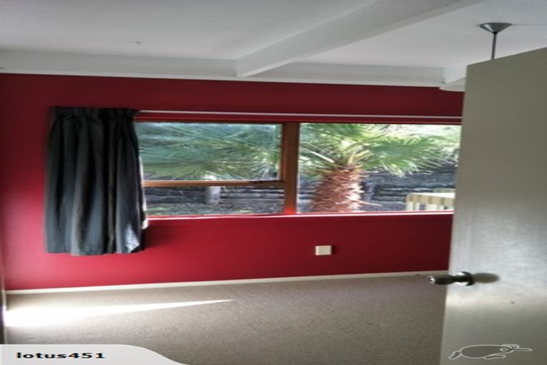 Photo of property in 13 Malters Place, Browns Bay, Auckland, 0630
