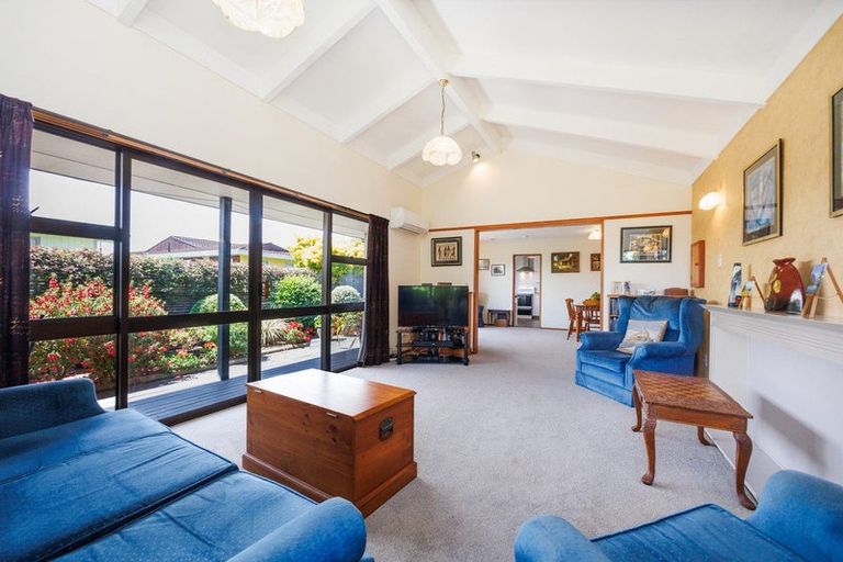 Photo of property in 62 Warwick Street, Feilding, 4702