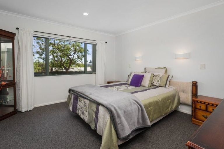 Photo of property in 16 Donegal Place, Katikati, 3129