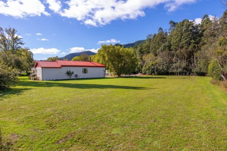 Photo of property in 90 Lindens Road, Mount Pleasant, Blenheim, 7273