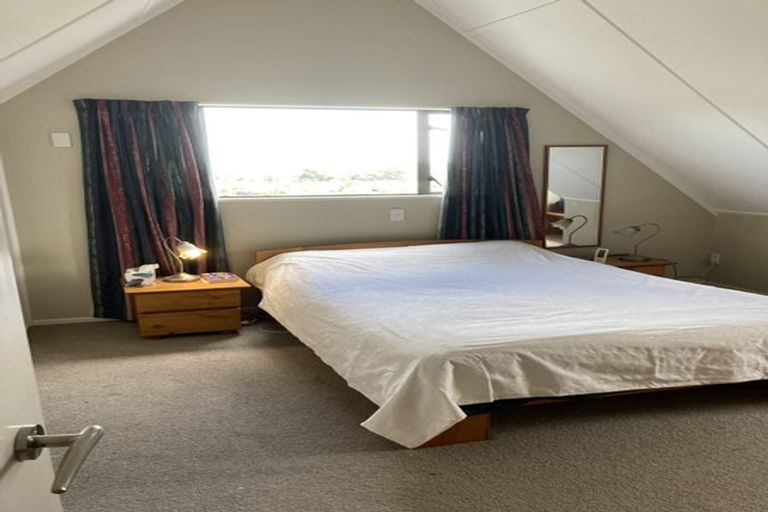 Photo of property in 1/15 Bengal Drive, Cashmere, Christchurch, 8022