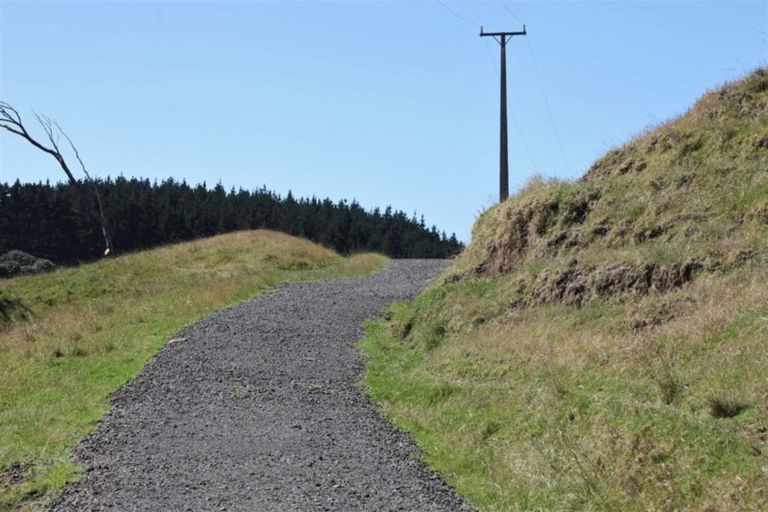 Photo of property in 34 Te Kanae Road, South Head, 0874