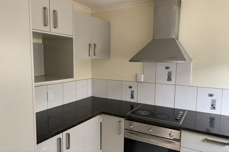 Photo of property in 41 Forrest Hill Road, Milford, Auckland, 0620