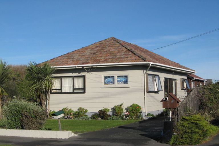 Photo of property in 22 Howe Street, New Brighton, Christchurch, 8083