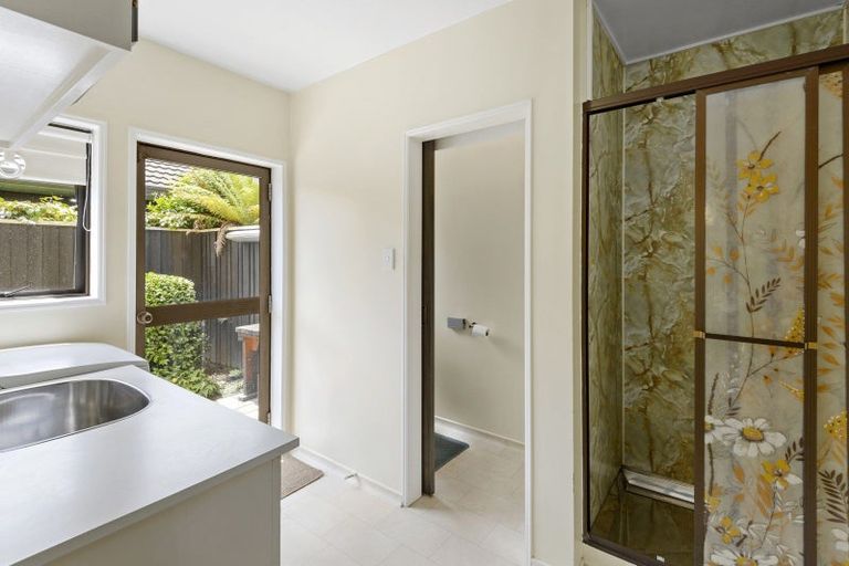 Photo of property in 24 Montclare Avenue, Ilam, Christchurch, 8041