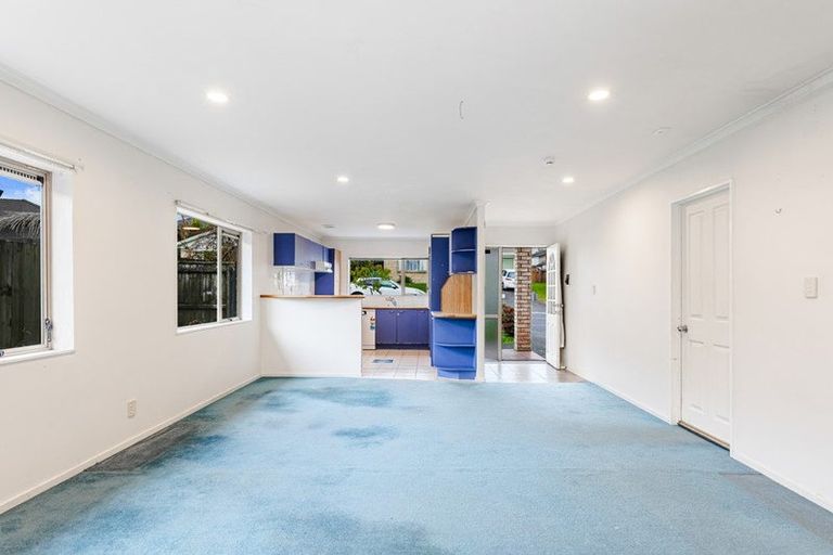 Photo of property in 4 Parkridge Way, Henderson, Auckland, 0612