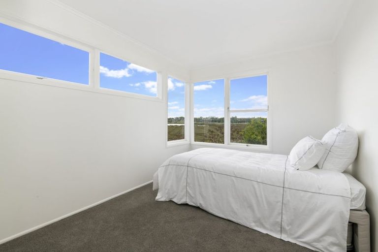 Photo of property in 2 Francis Street, Hauraki, Auckland, 0622