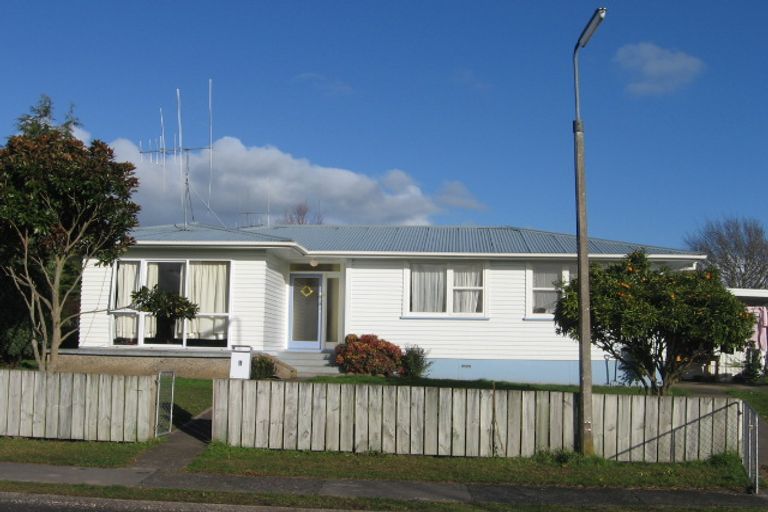 Photo of property in 1 Pamela Place, Deanwell, Hamilton, 3206