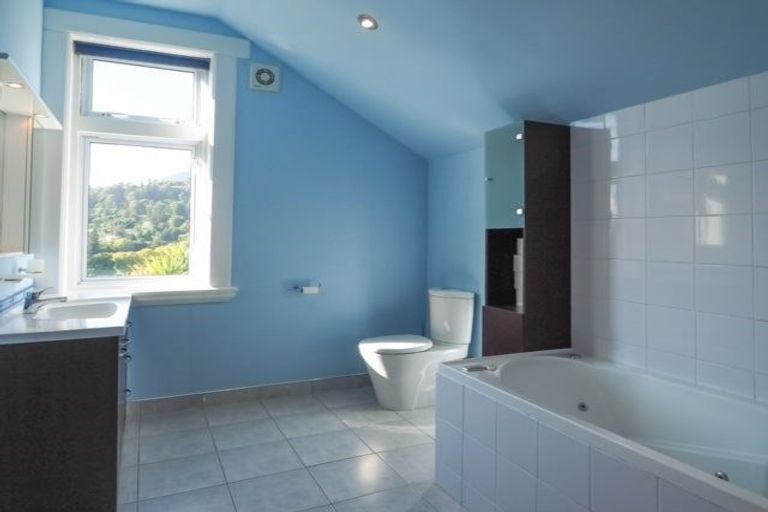 Photo of property in 61 Mount Street, Nelson South, Nelson, 7010