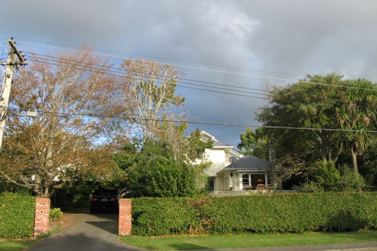 Photo of property in 14 Marlborough Street, Silverstream, Upper Hutt, 5019