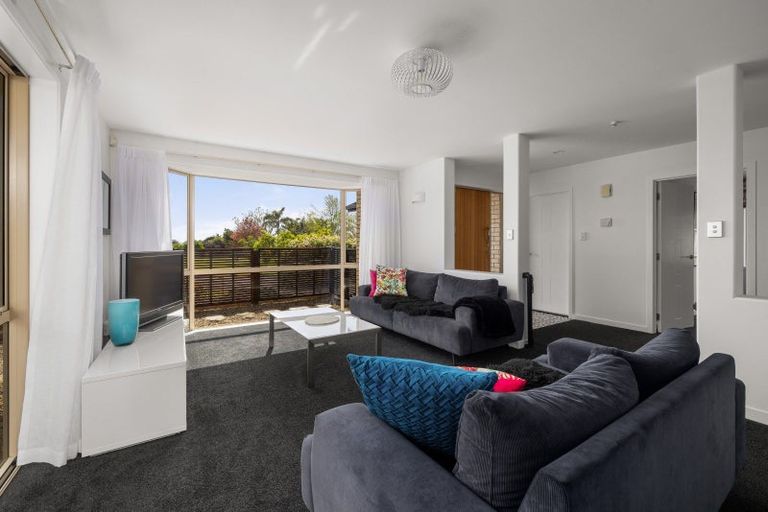 Photo of property in 22 Ranui Avenue, Kerikeri, 0230