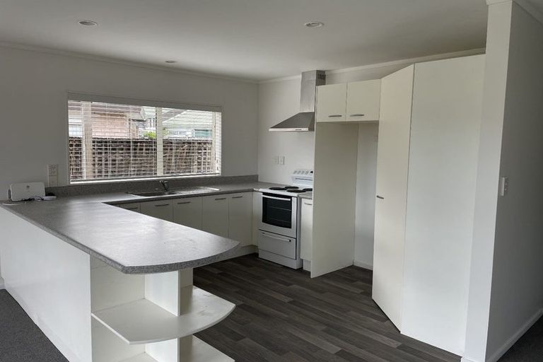 Photo of property in 19b Mcgowan Place, Orewa, 0931