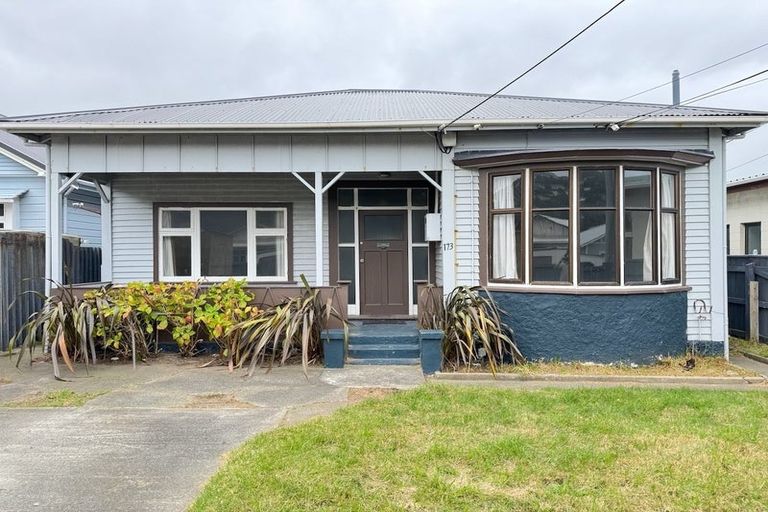 Photo of property in 173 Onepu Road, Lyall Bay, Wellington, 6022