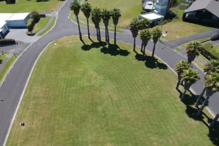 Photo of property in 8 Bayside Drive, Coopers Beach, 0420