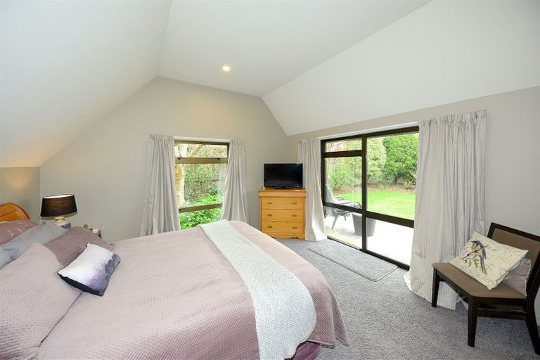 Photo of property in 38a Merrin Street, Avonhead, Christchurch, 8042