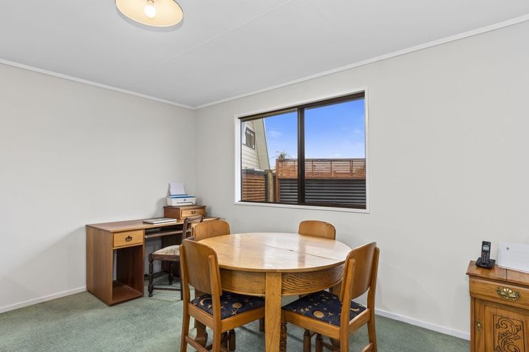 Photo of property in 23 Dickson Road, Papamoa Beach, Papamoa, 3118