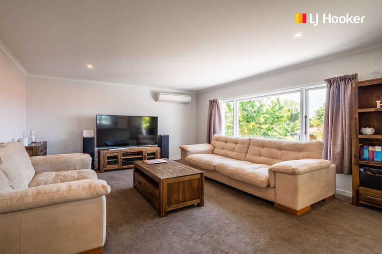 Photo of property in 67 Mornington Road, Balaclava, Dunedin, 9011