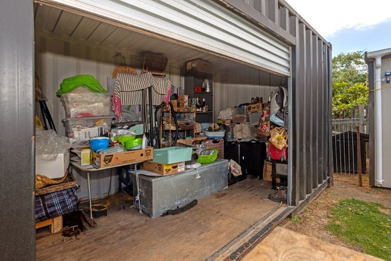 Photo of property in 4 Hinekura Road, Tolaga Bay, 4077